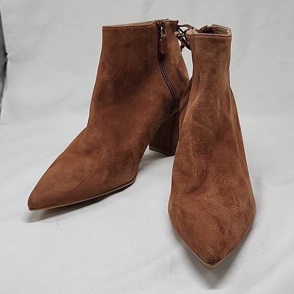 STUART WEITZMAN GARDINER POINTED-TOE SUEDE ANKLE BOOTS LADIES 10.5 NWOB - Picture 16 of 16